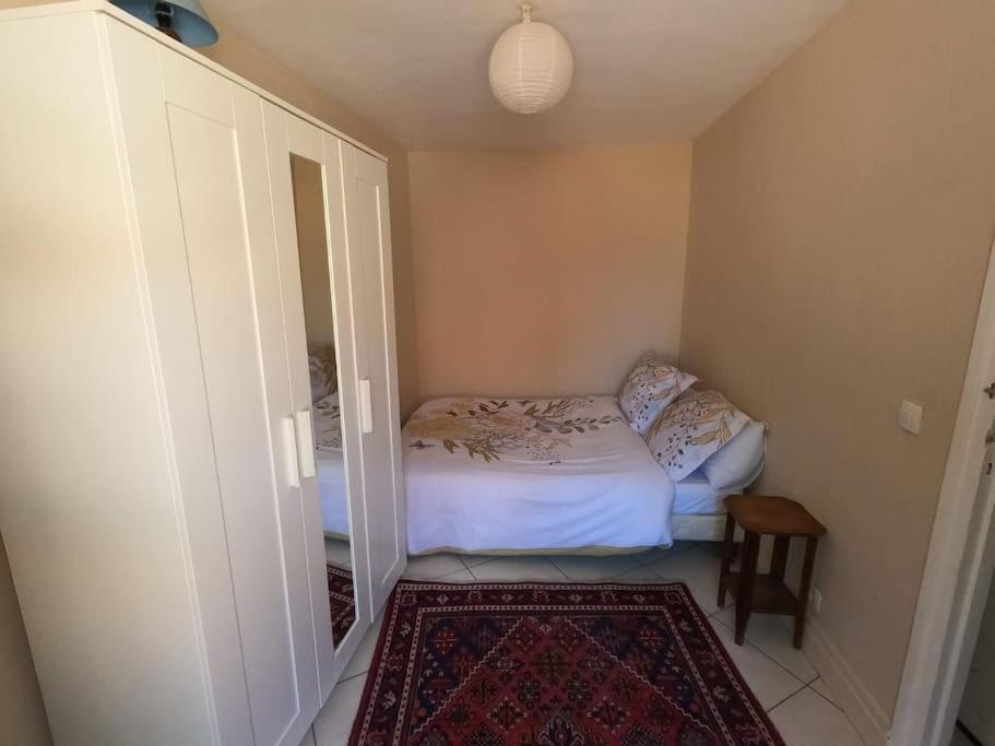 Appartamento Chez Ma Petite Reine 1 Pontoise Esterno foto